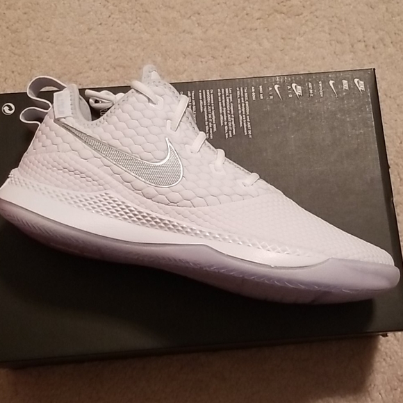 Nike Other - Lebron Witness III